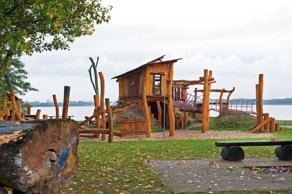 See- Und Waldresort Groebern Grobern Экстерьер фото